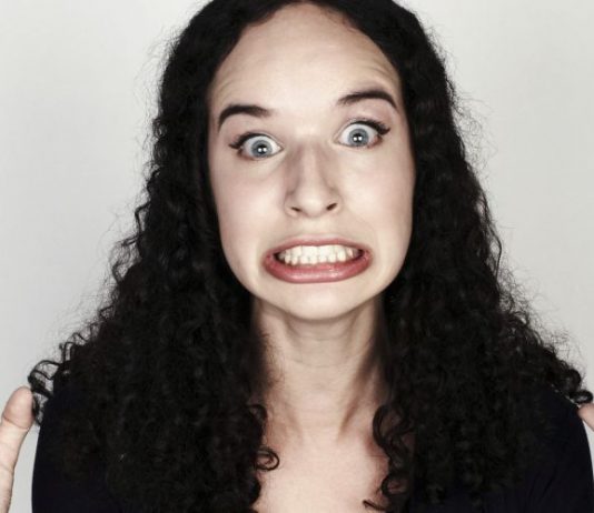 Mengenal Social Climber, “Penyakit Jiwa” Orang Miskin yang Ingin Kelihatan Kaya